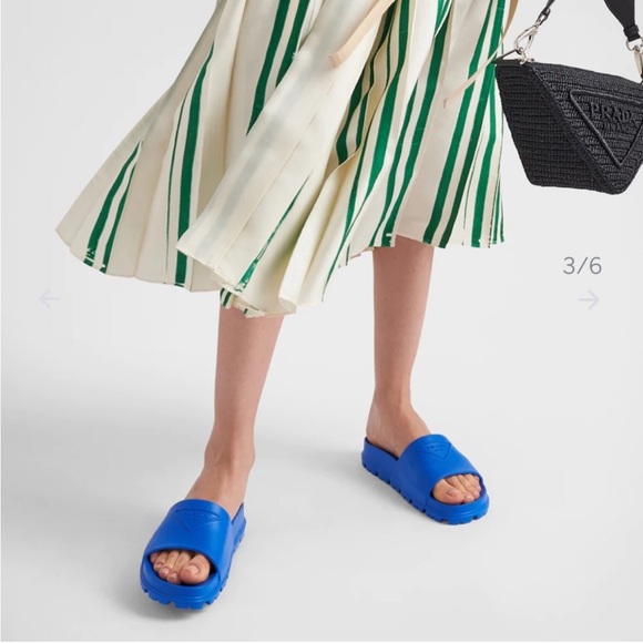 PRADA LOGO BLUE RUBBER SANDALS SLIDES - Picture 6 of 12